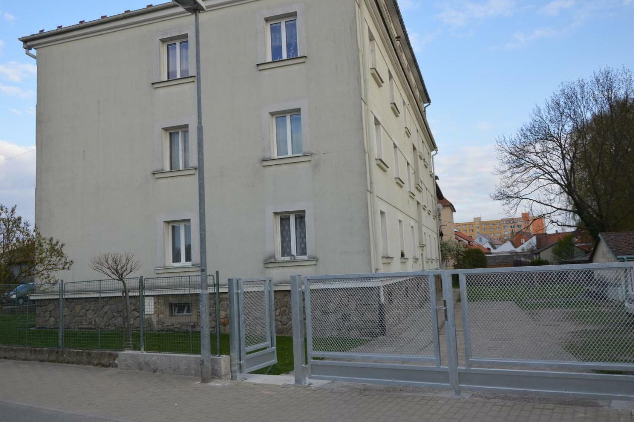 Apartmanovy Byt Třeboň Eksteriør bilde
