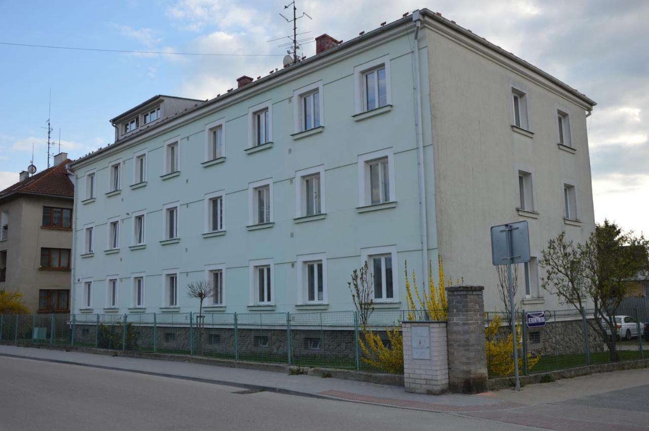 Apartmanovy Byt Třeboň Eksteriør bilde